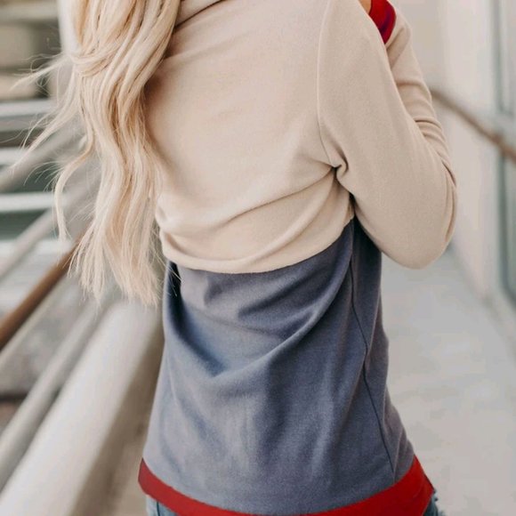 Christmas Reindeer Hoodie Hooded Shirt - Picture 3 of 4